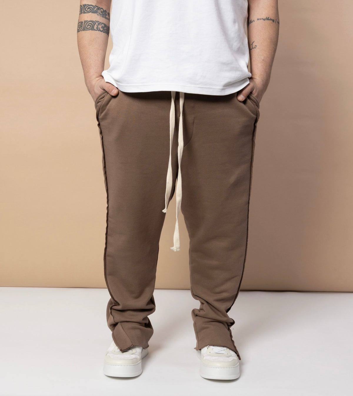 Pantaloni Brooklyn Maro Deschis
