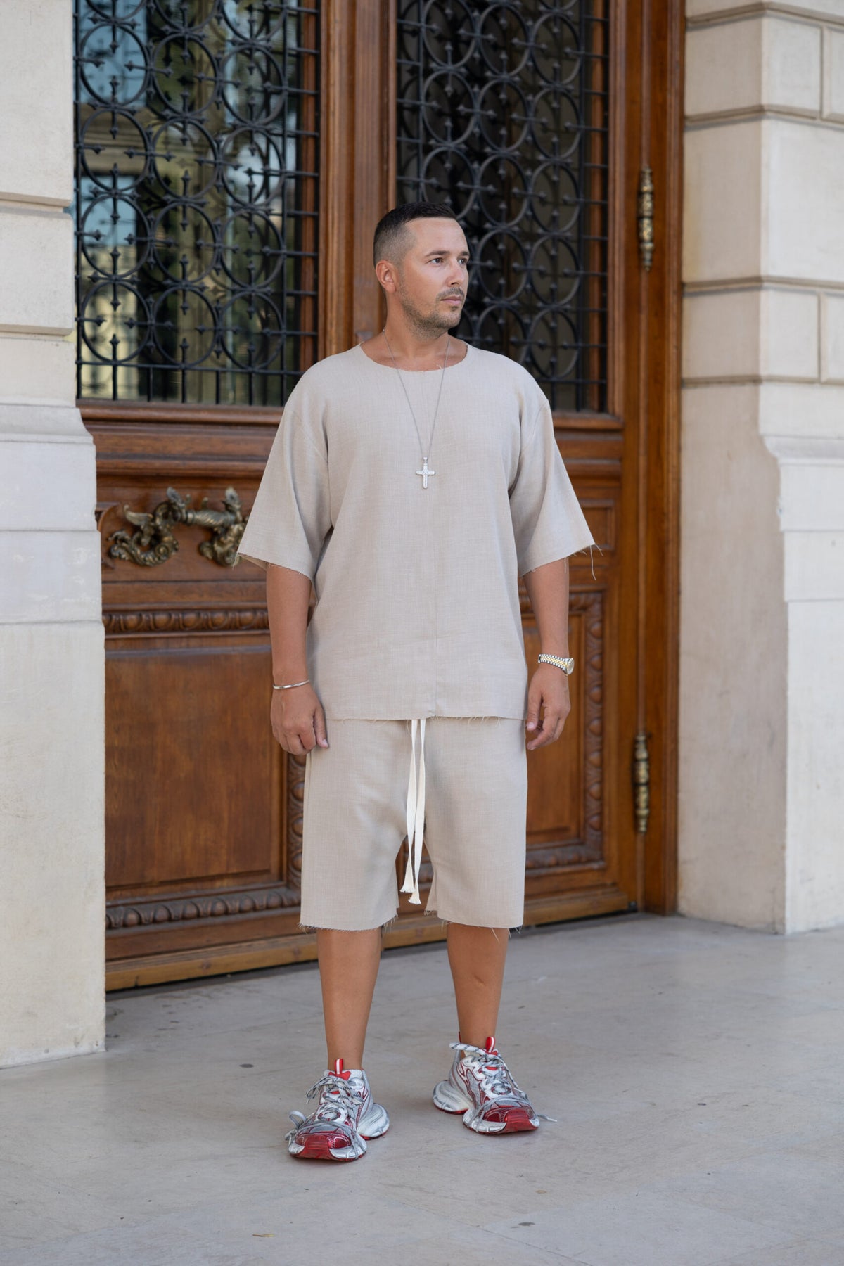 Set in Ibiza Bej